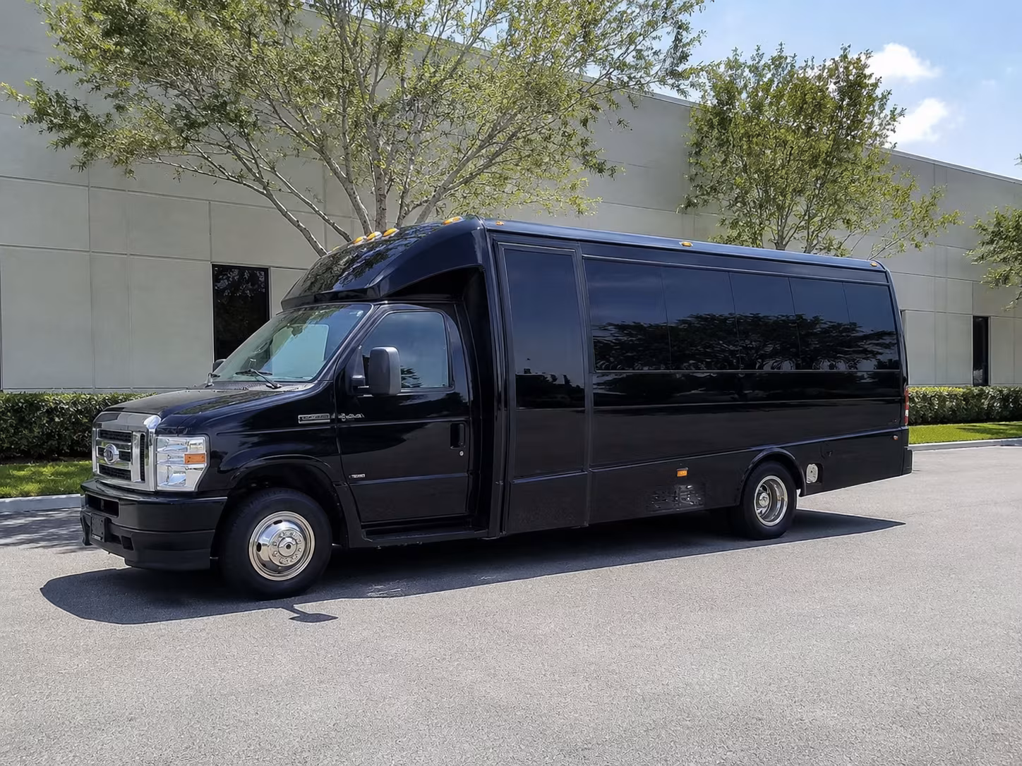 Gainesville Wedding Transportation & Shuttle Service
