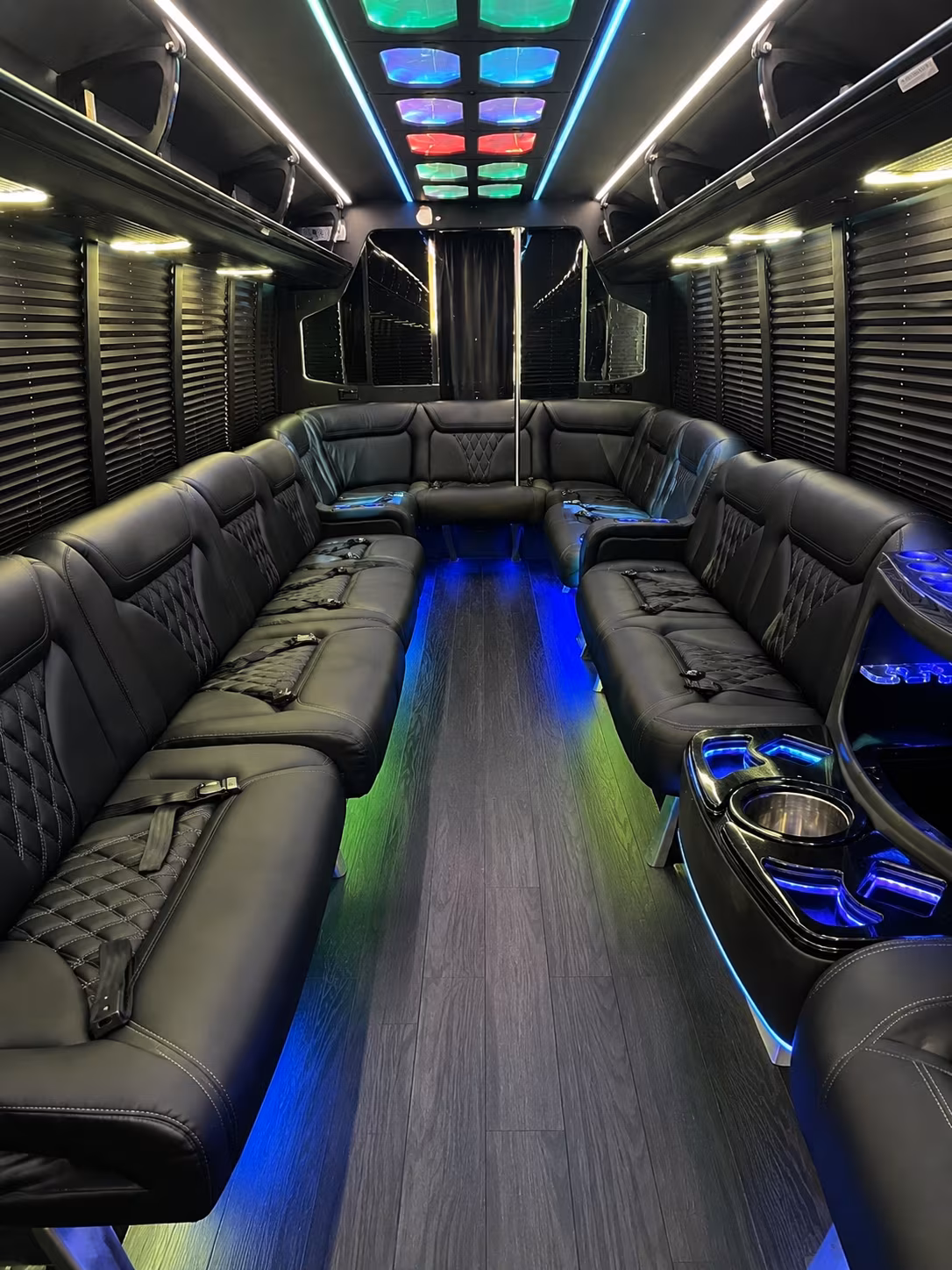 Jacksonville Birthday, Sweet 16, & Quinceañera Transportation group transportation