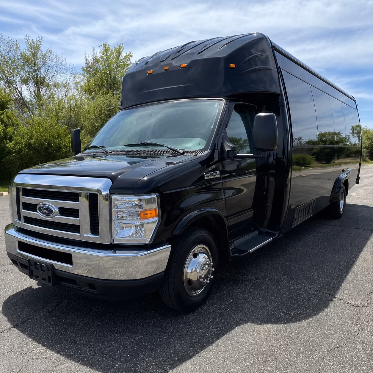 Jacksonville Concert & Music Festival Transportation party bus exterior